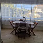 Sur Mer, Soleil Et Douceur I